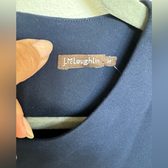 J. McLaughlin Navy Sheet Dress. Size Medium. - Picture 2 of 5